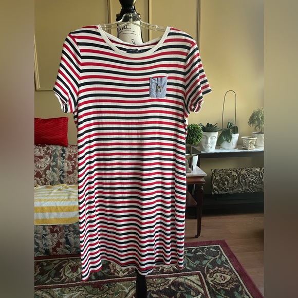 Tommy Hilfiger Dresses & Skirts - Tommy Hilfiger Casual Striped T-Shirt Dress
